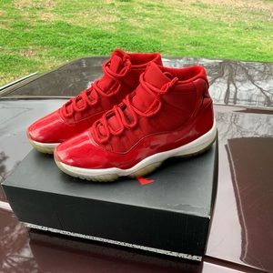 Air Jordan 11 “Gym Red”